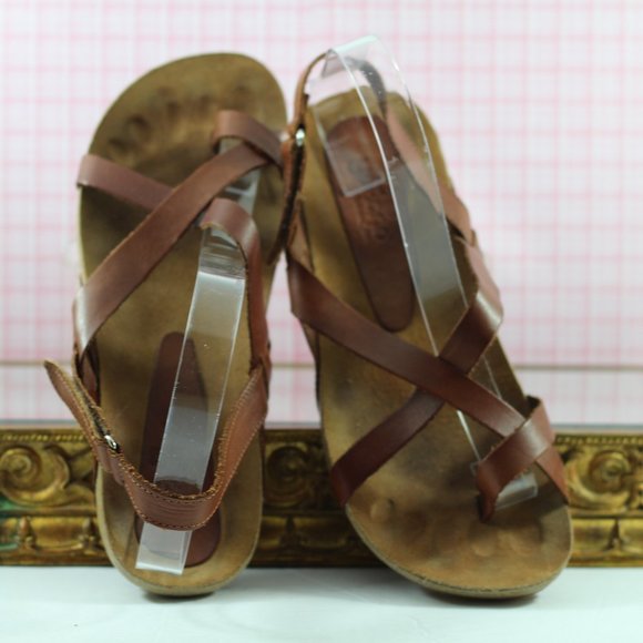 yokono Leather Sandals - Picture 12 of 14